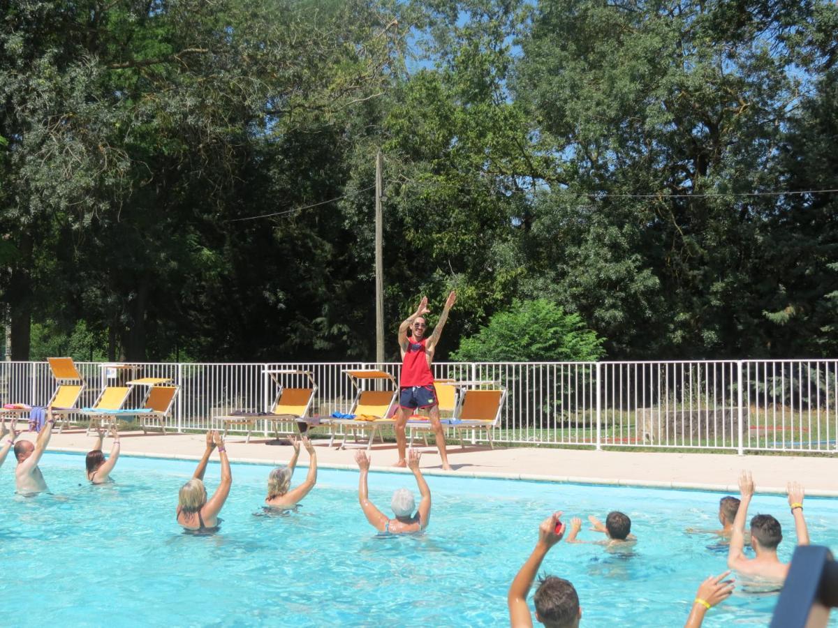 Camping Du Lion Bourg-Saint-Andéol Екстериор снимка